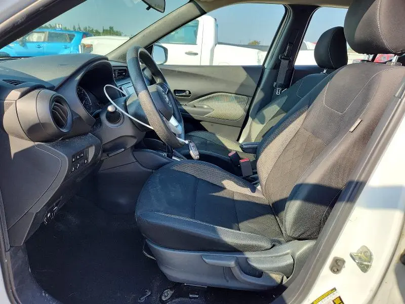 2020 NISSAN KICKS   