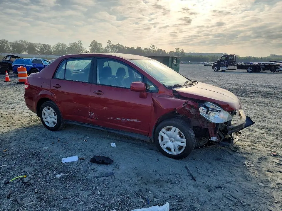 2010 NISSAN VERSA 1.8 S  