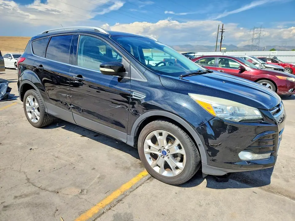 2015 FORD ESCAPE TITANIUM  