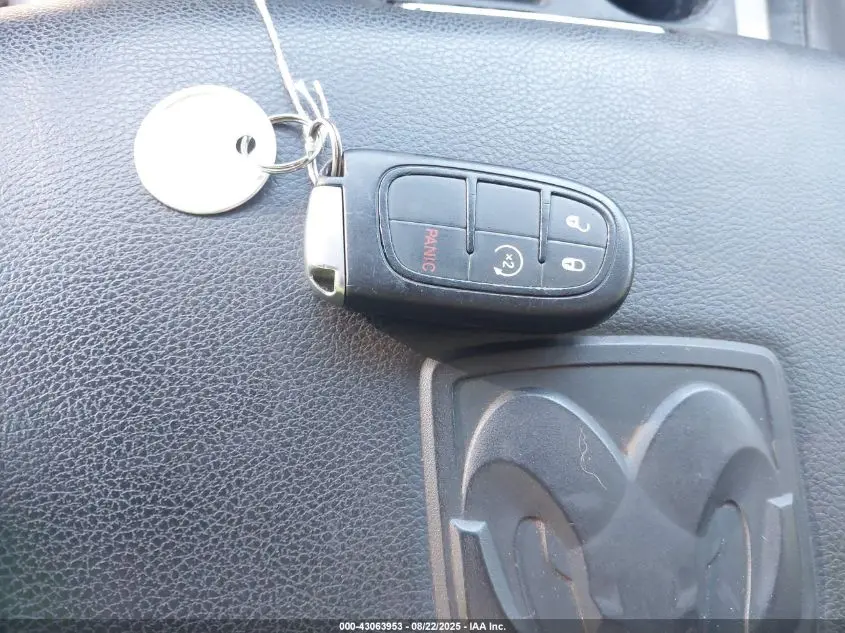 2013 RAM 2500 LARAMIE