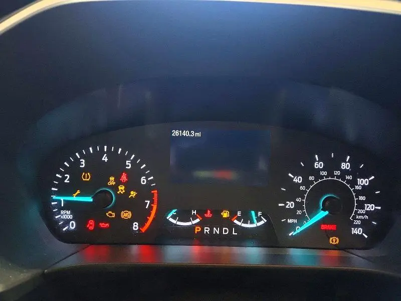 2022 FORD ESCAPE SE  