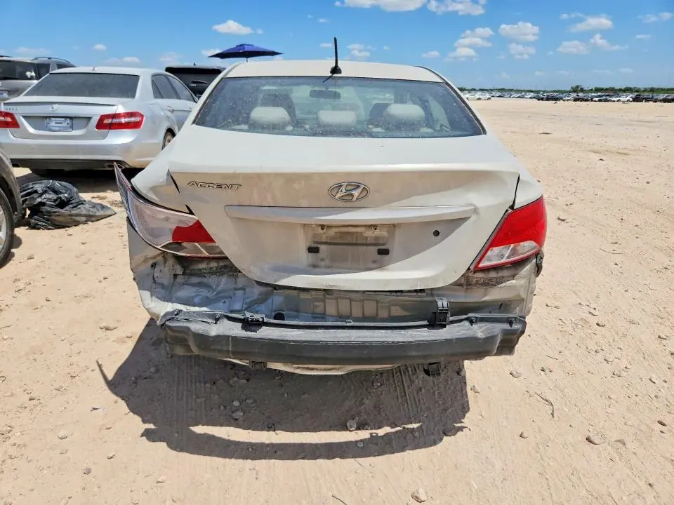 2016 HYUNDAI ACCENT SE  