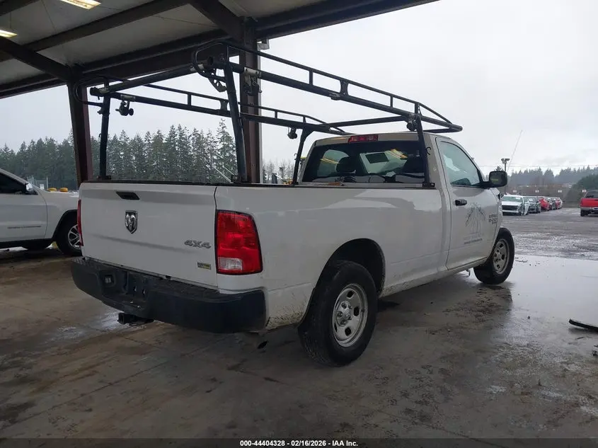 2019 RAM 1500 CLASSIC TRADESMAN  4X4 8' BOX