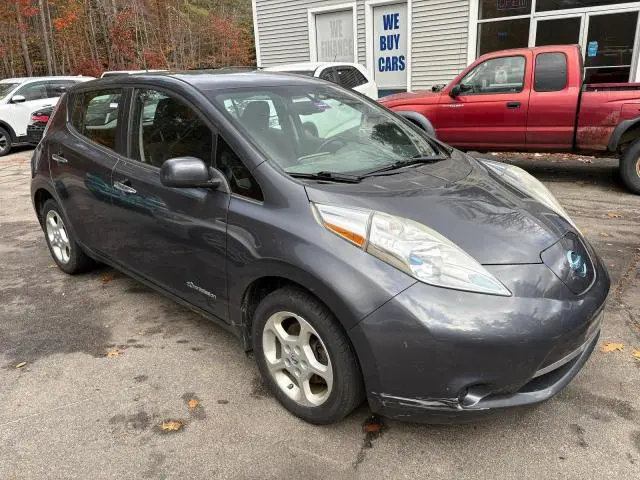2013 NISSAN LEAF S  