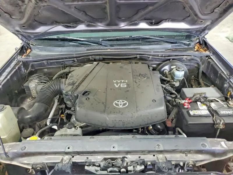 2011 TOYOTA TACOMA PRERUNNER V6  