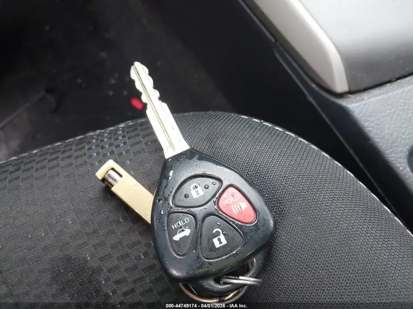 2013 TOYOTA COROLLA S
