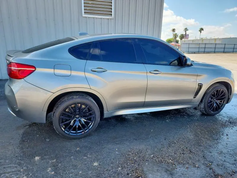 2017 BMW X6 M  