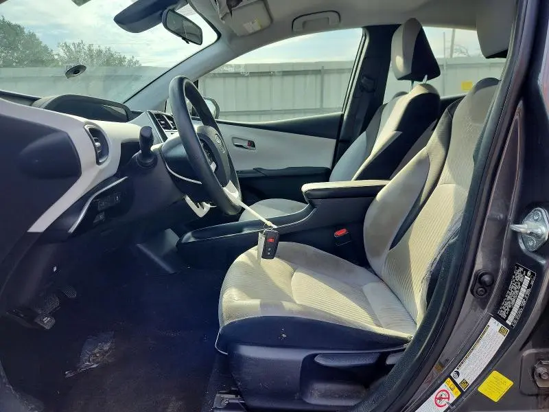 2017 TOYOTA PRIUS TWO  