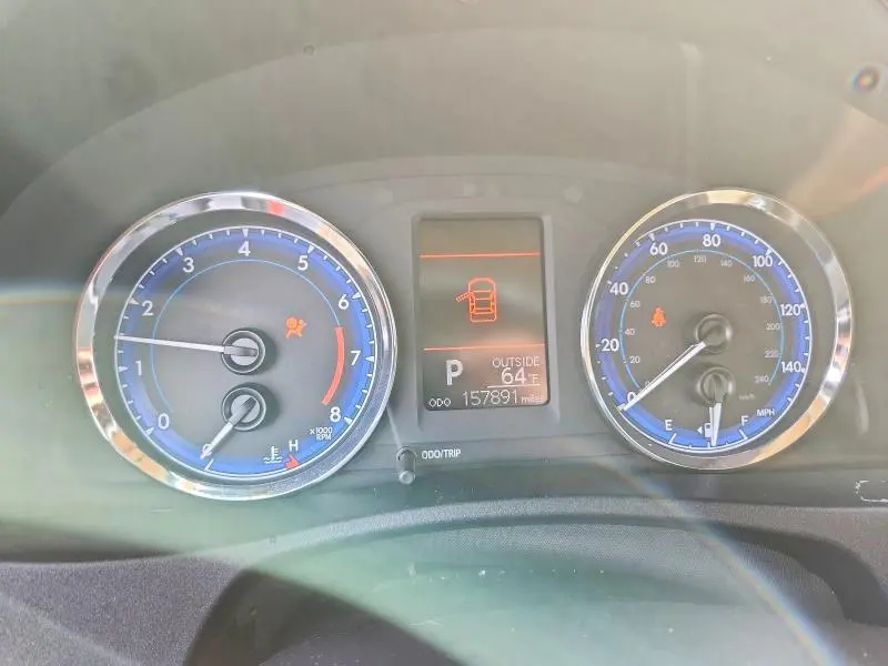 2017 TOYOTA COROLLA LE  