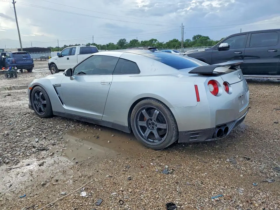 2014 NISSAN GT-R TRACK EDITION  