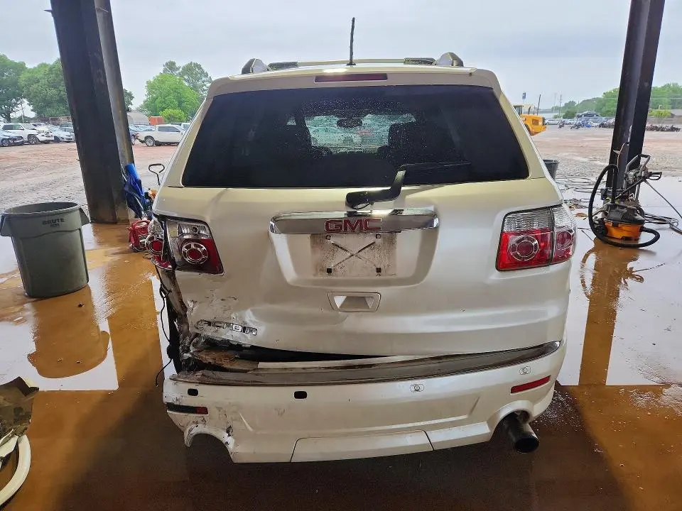 2012 GMC ACADIA DENALI  