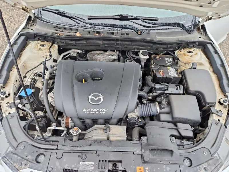 2017 MAZDA 3 TOURING  