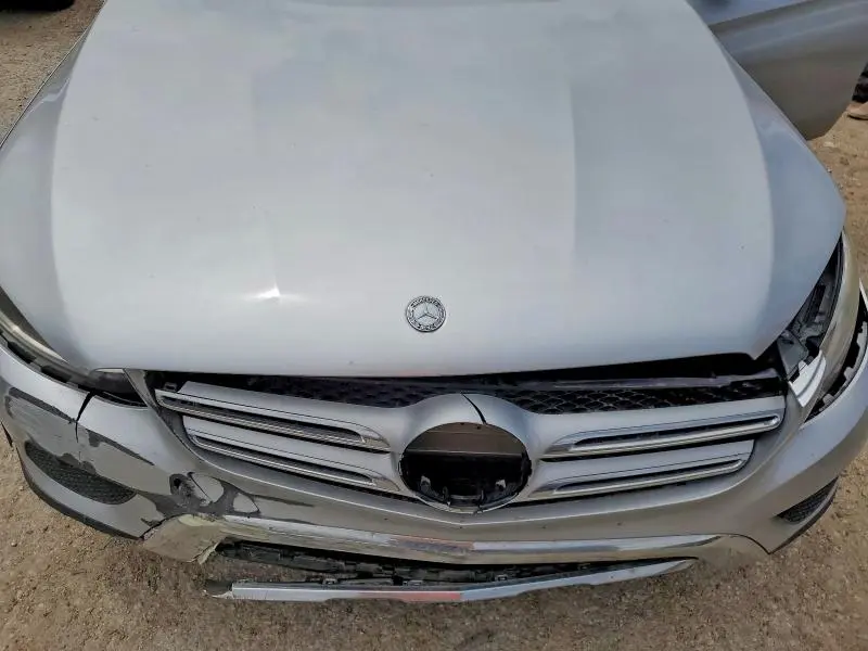 2016 MERCEDES-BENZ GLC 300  