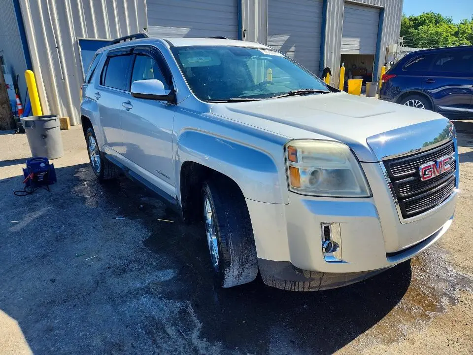 2014 GMC TERRAIN SLT  