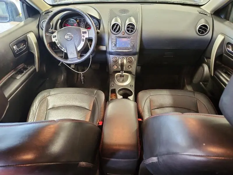 2011 NISSAN ROGUE S  