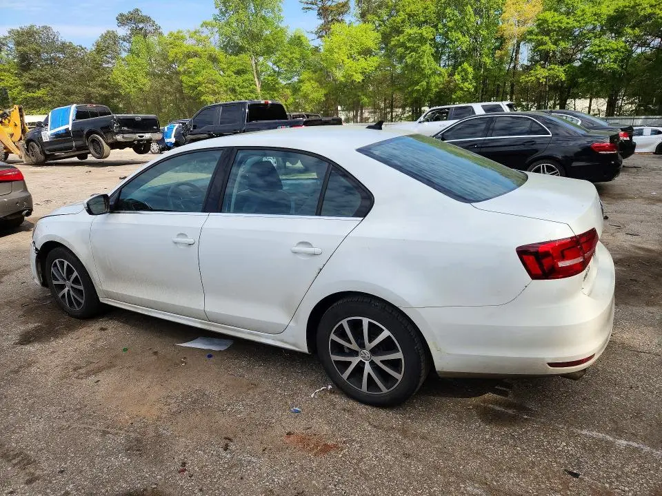 2017 VOLKSWAGEN JETTA SE  