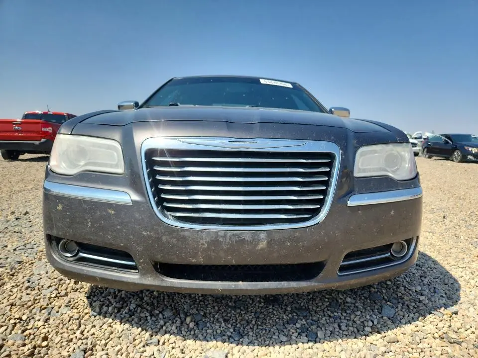 2014 CHRYSLER 300C   