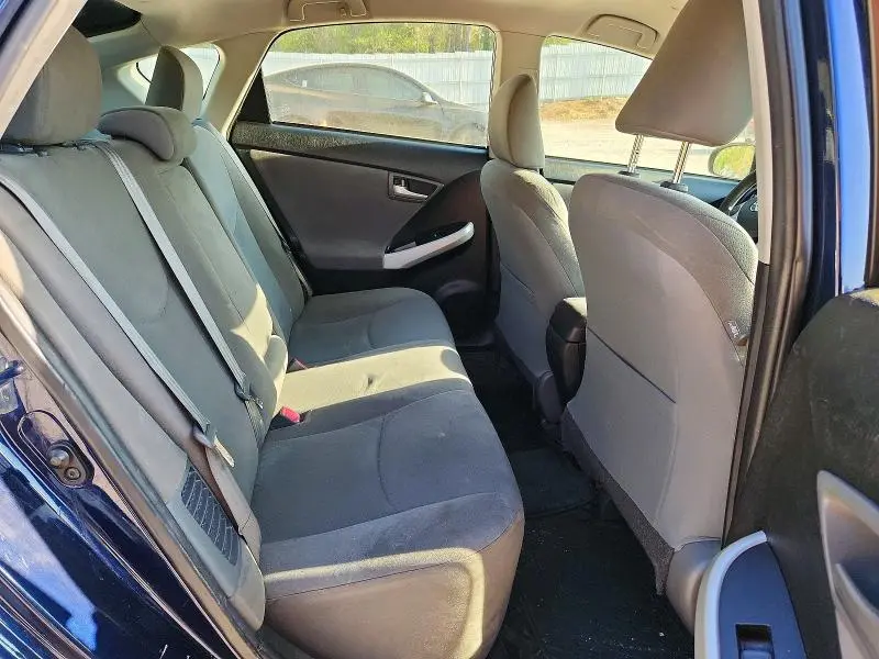 2015 TOYOTA PRIUS TWO  
