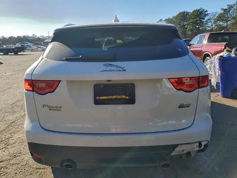 2018 JAGUAR F-PACE PREMIUM  