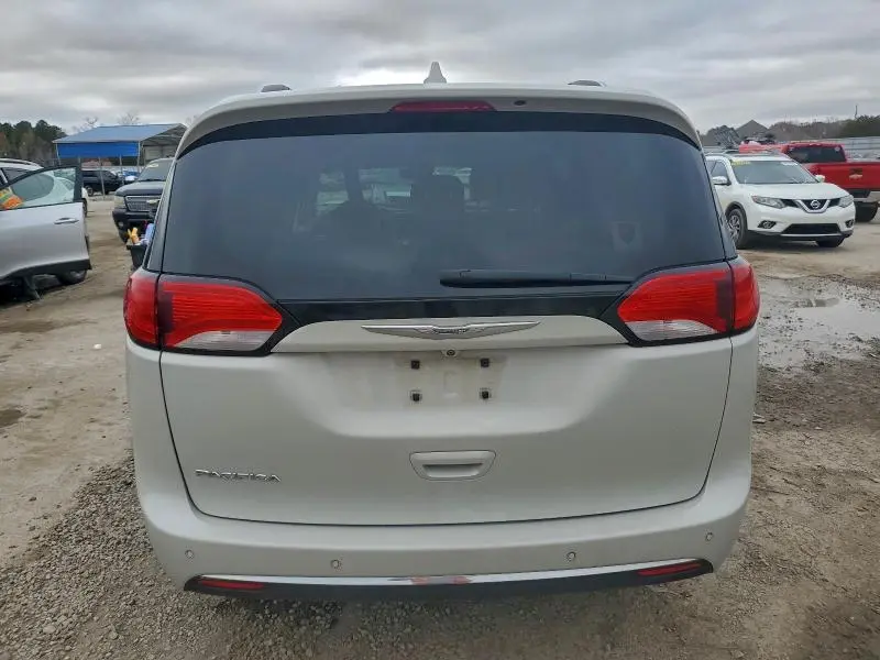2017 CHRYSLER PACIFICA TOURING L PLUS  