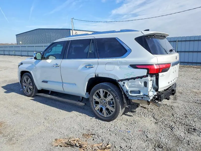 2026 TOYOTA SEQUOIA SR5  