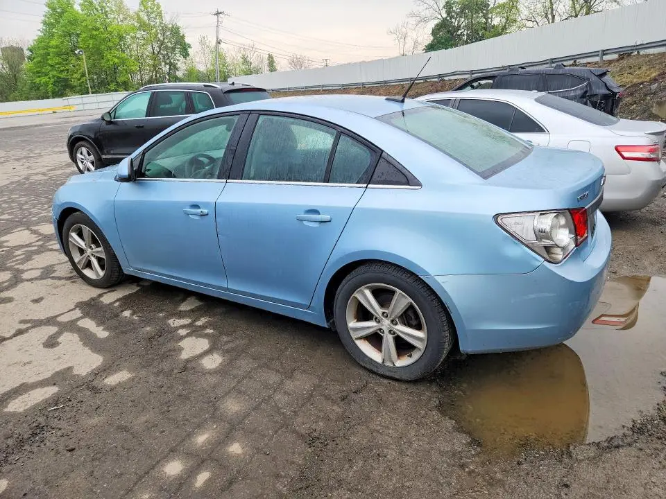 2012 CHEVROLET CRUZE LT  