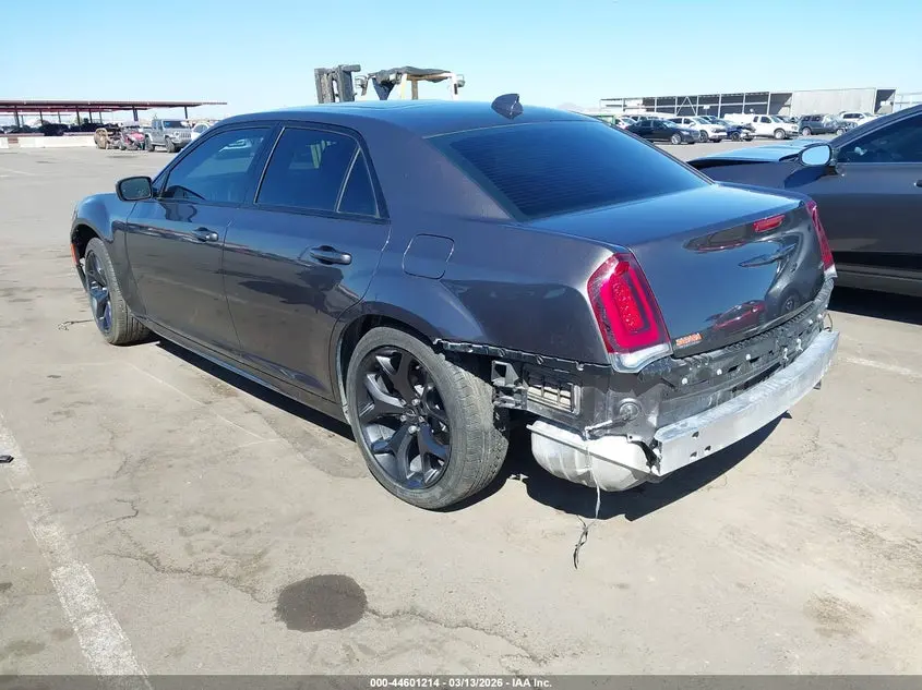 2022 CHRYSLER 300 TOURING L