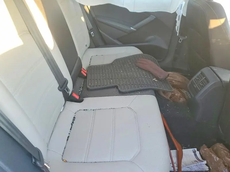 2020 VOLKSWAGEN PASSAT R-LINE  