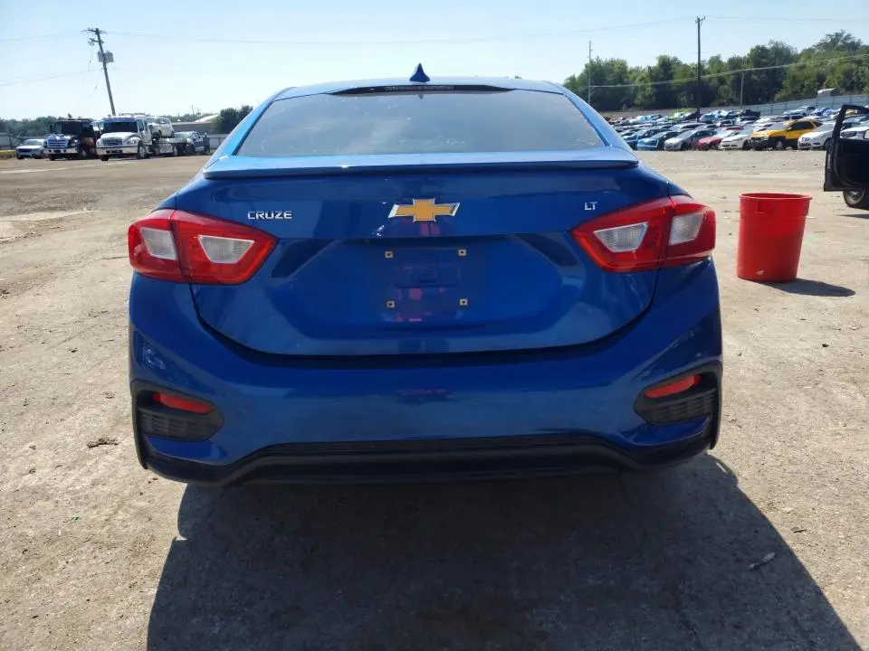 2016 CHEVROLET CRUZE LT  