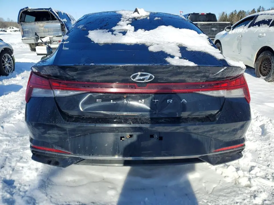 2021 HYUNDAI ELANTRA SEL  