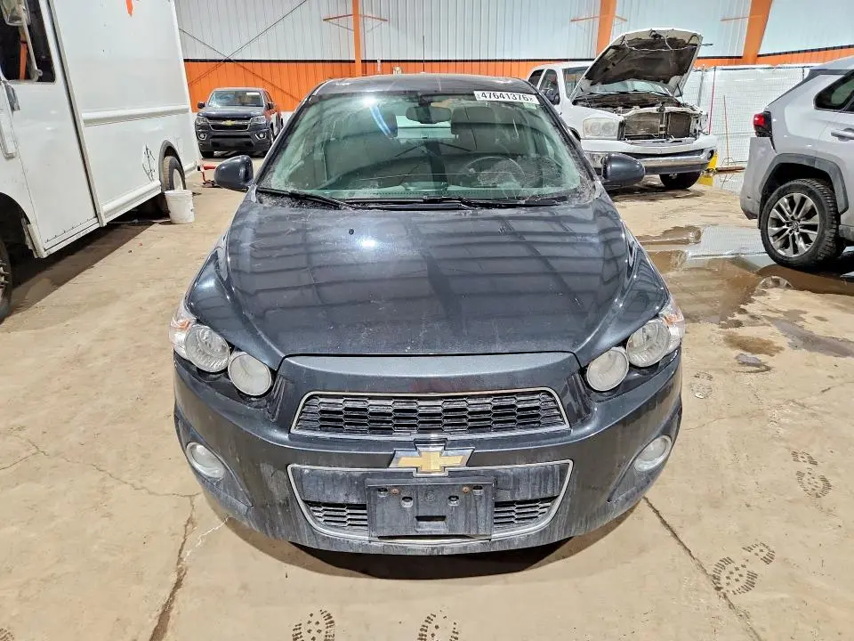 2016 CHEVROLET SONIC LT  