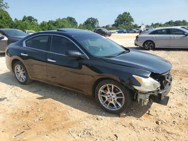 2013 NISSAN MAXIMA S  