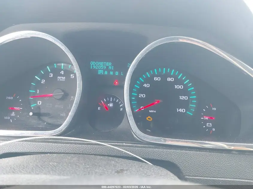 2011 CHEVROLET TRAVERSE 2LT