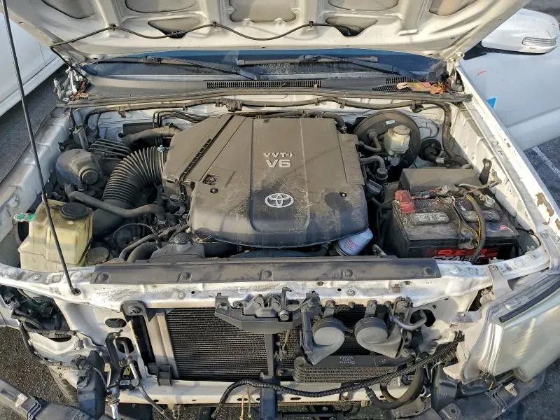 2014 TOYOTA TACOMA PRERUNNER V6  