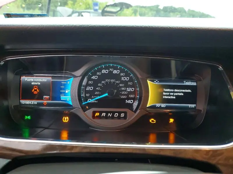 2015 FORD TAURUS LIMITED  