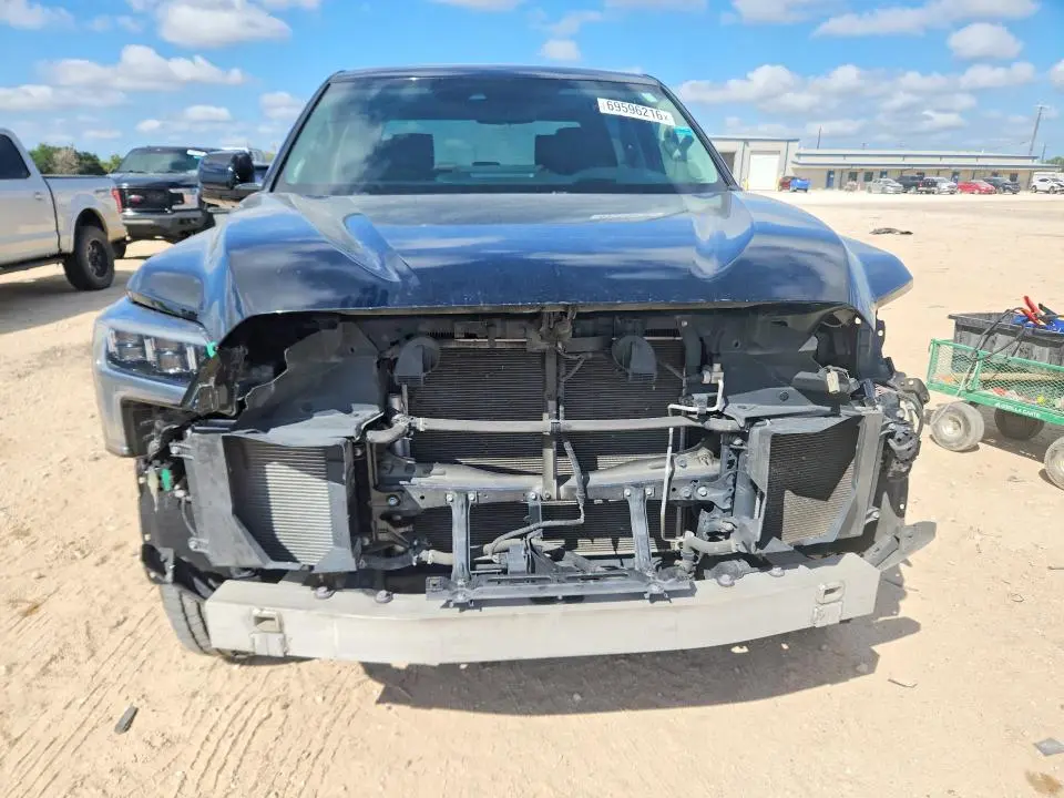 2023 TOYOTA TUNDRA CREWMAX LIMITED  