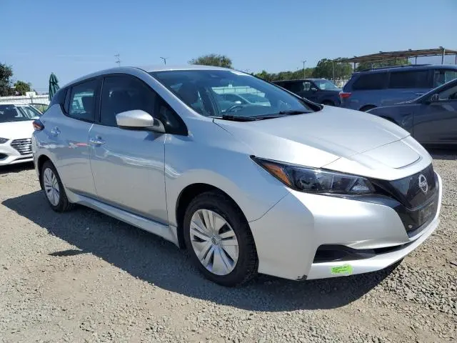 2023 NISSAN LEAF S  