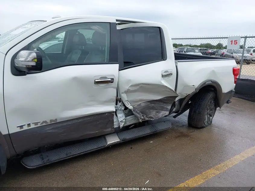 2017 NISSAN TITAN PLATINUM RESERVE
