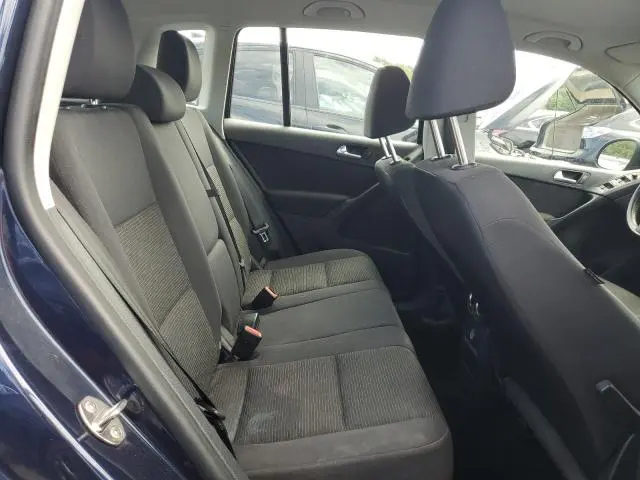 2014 VOLKSWAGEN TIGUAN S  