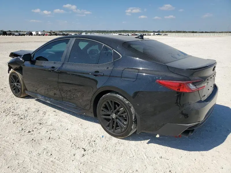 2025 TOYOTA CAMRY XSE  