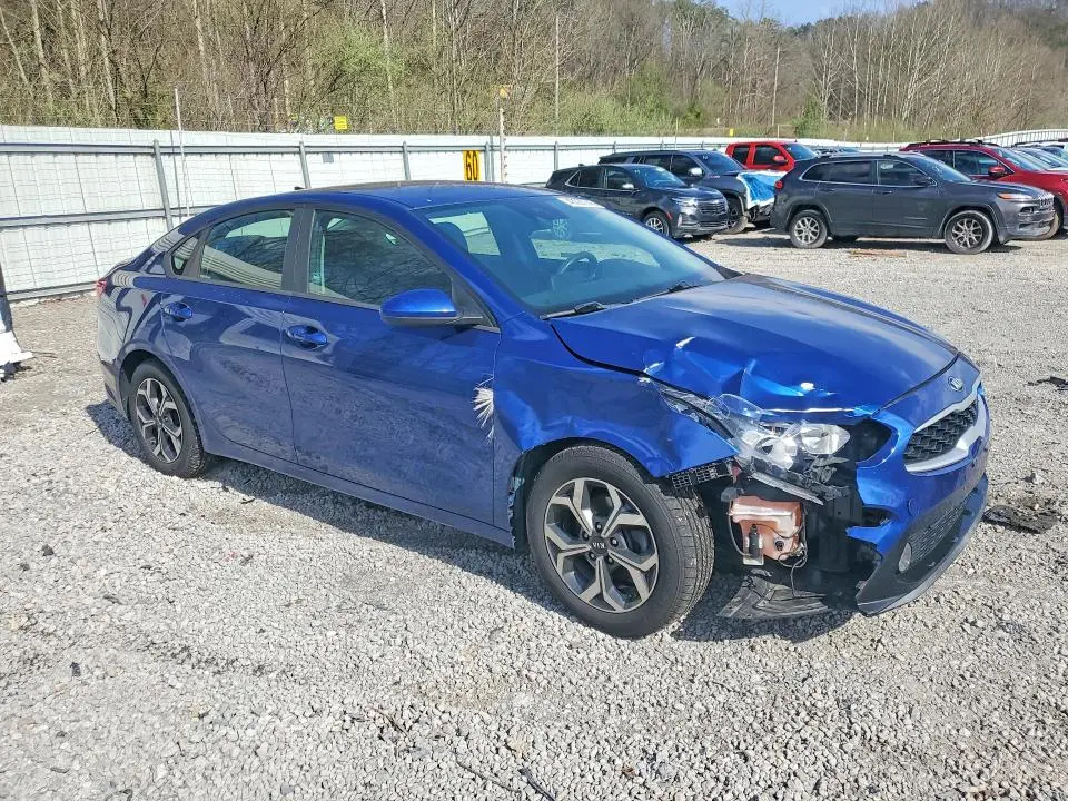 2019 KIA FORTE LXS  