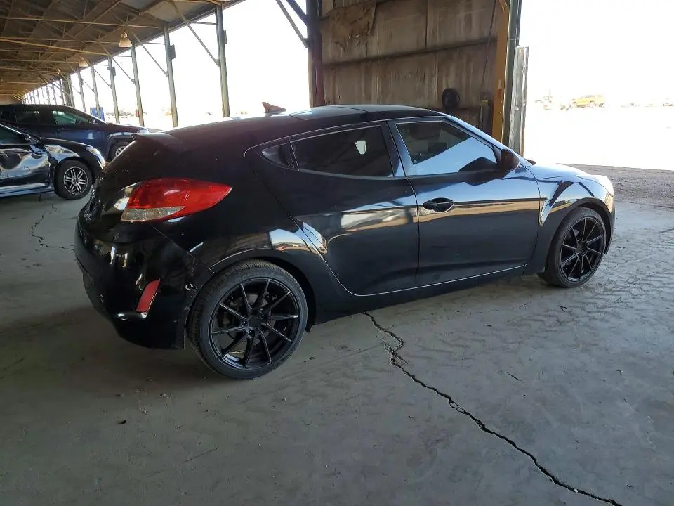 2017 HYUNDAI VELOSTER VALUE EDITION  