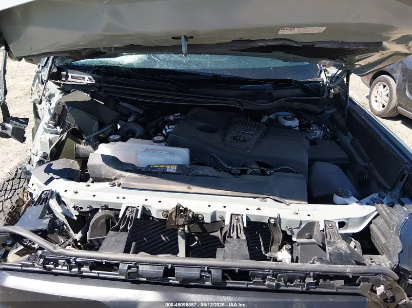2026 TOYOTA TUNDRA SR5 CREWMAX 5.5' BED