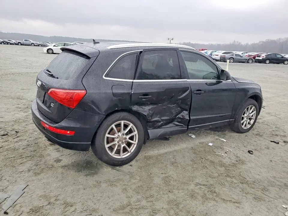 2010 AUDI Q5 PREMIUM PLUS  