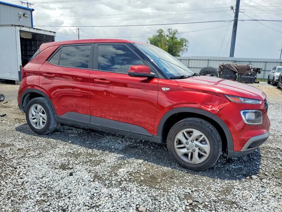 2025 HYUNDAI VENUE SE  