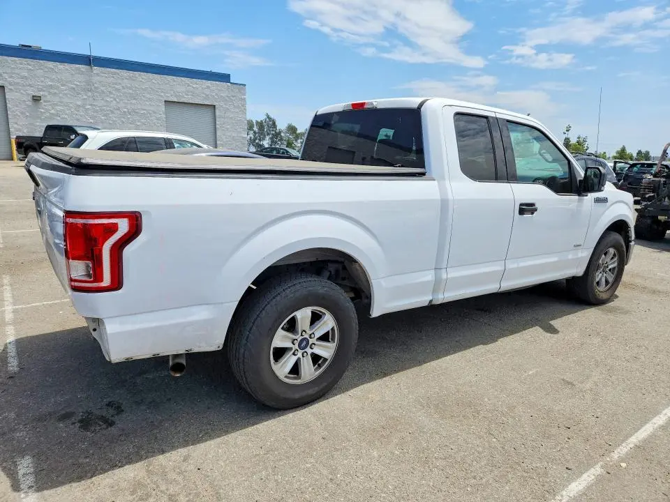 2015 FORD F150 SUPER CAB  