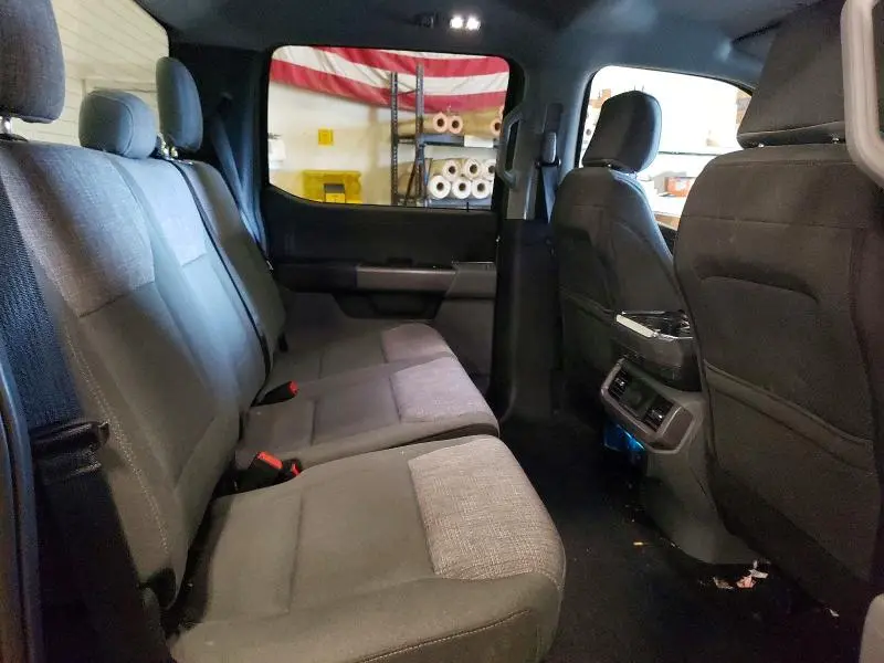 2023 FORD F150 LIGHTNING PRO  