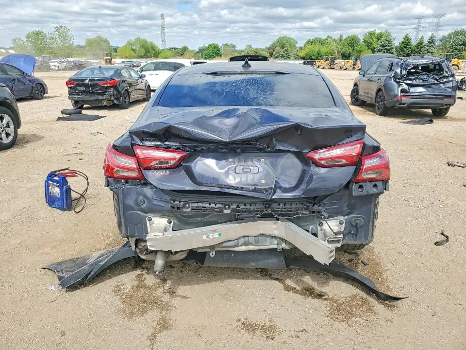 2022 CHEVROLET MALIBU LT  