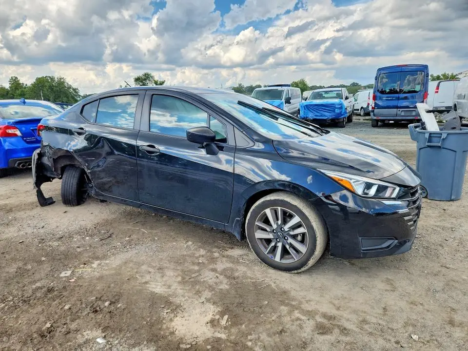 2023 NISSAN VERSA S  