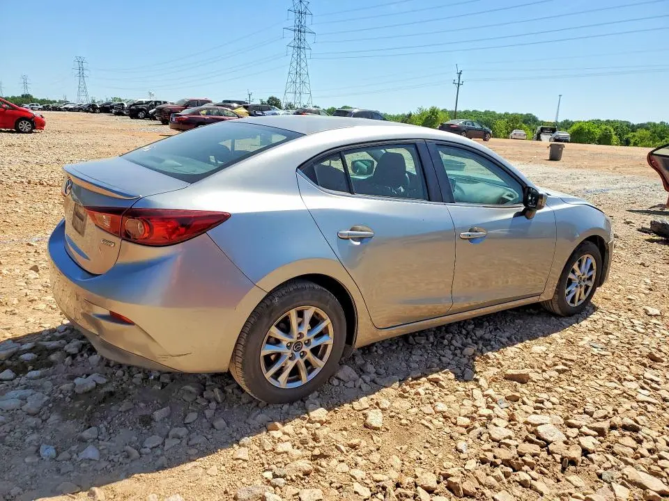 2015 MAZDA 3 TOURING  